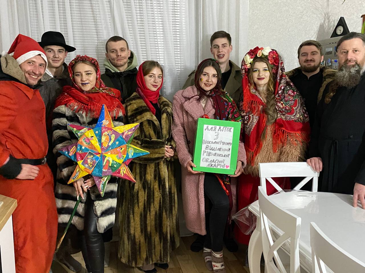 Рівненська єпархія передала кошти для онкохворих дітей