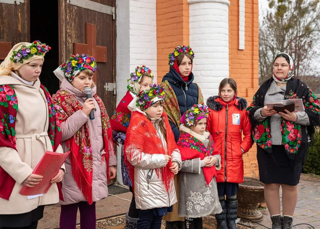 Віряни Кіровоградської єпархії зібрали 300.000 грн. на благодійному ярмарку