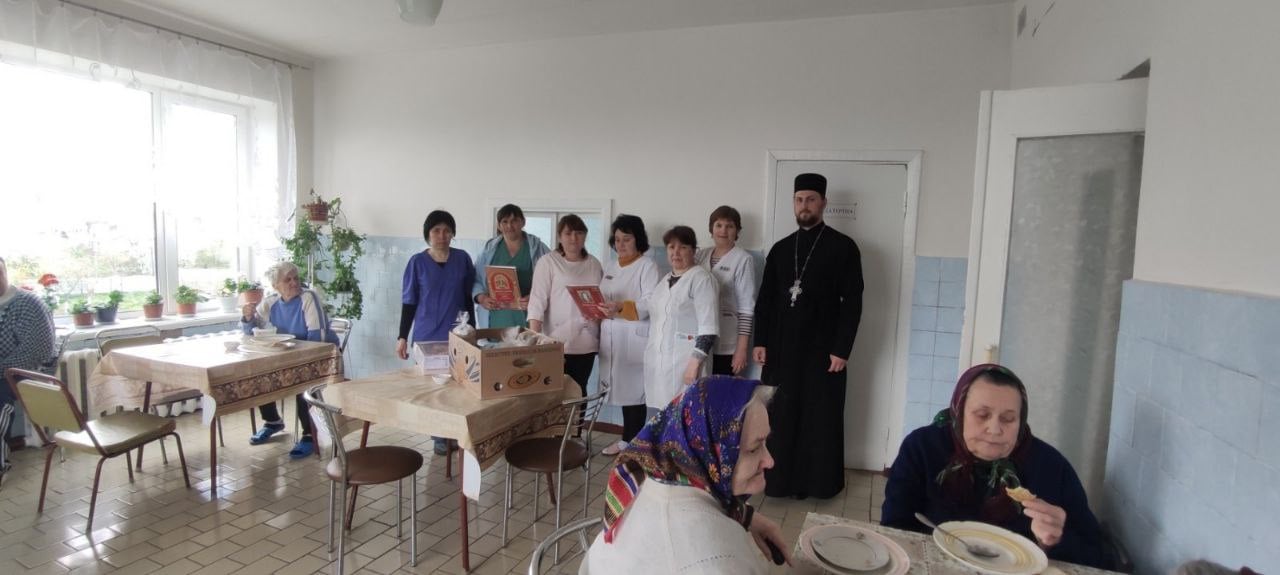 Духовенство Ніжинської єпархії відвідало хоспсис