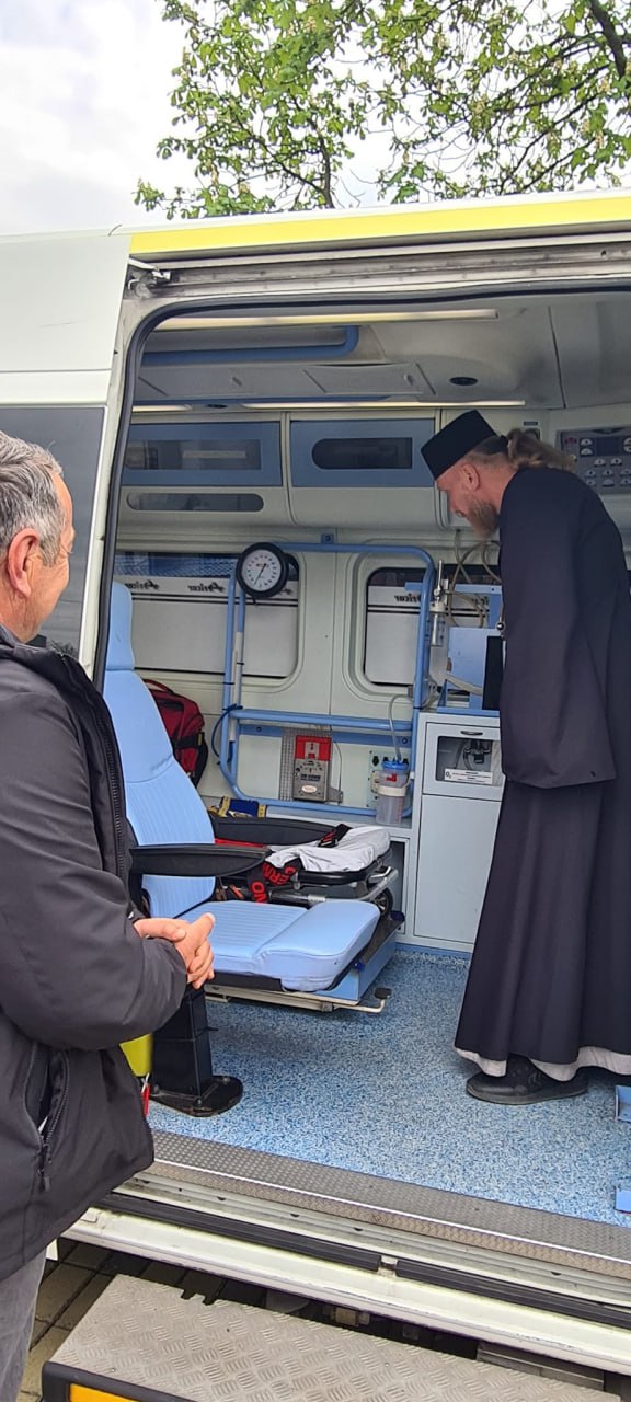 C261E44A-39E4-4D10-9EC6-A120CF9A0462