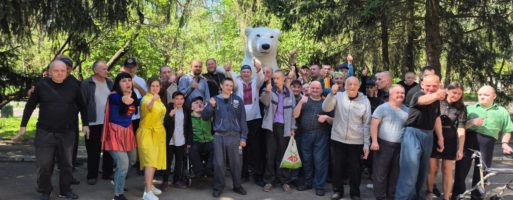 У Києві співробітники Соціального відділу УПЦ з Пасхальними вітаннями відвідали пацієнтів психоневрологічного інтернату
