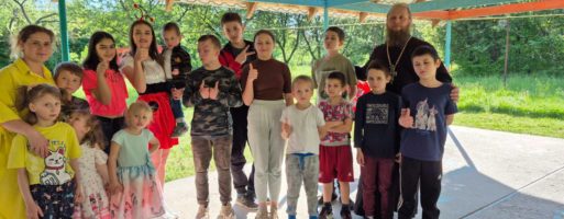 Соціальний відділ УПЦ підтримав вихованців дитячого інтернату