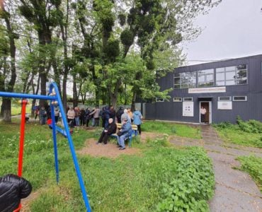 У Києві Соціальний відділ УПЦ передав гуманітарні набори 100 родинам вимушених переселенців