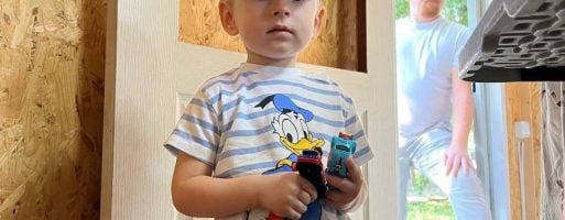 Не залишитися наодинці з бідою: Соціальний відділ УПЦ закликає підтримати родини вимушених переселенців