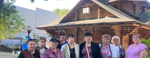 Соціальний відділ УПЦ у Києві надав гуманітарну допомогу 100 родинам переселенців
