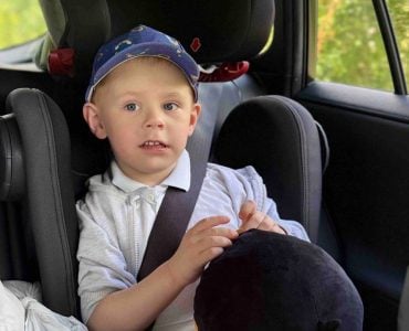 ДОПОМОЖІТЬ ДИТИНІ ЗРОБИТИ ЩЕ ОДИН КРОК ДО ЗДОРОВ’Я: ЗБІР НА ОПЕРАЦІЮ ДЛЯ 3-РІЧНОГО УСТИМА