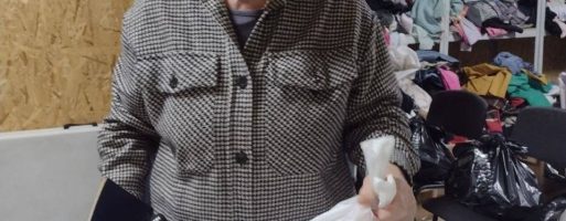 Соціальний відділ УПЦ у Києві надав гуманітарну допомогу 100 родинам переселенців